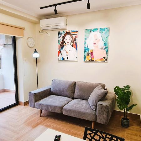 2V1 - Center Apartment 1 Tirana Kültér fotó