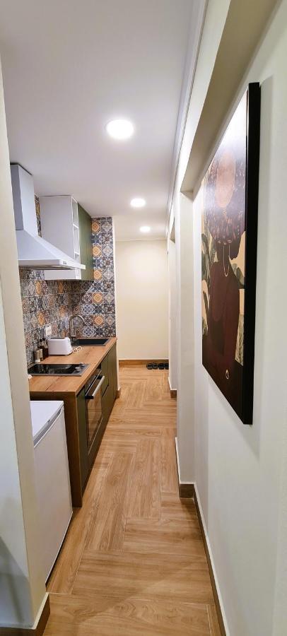 2V1 - Center Apartment 1 Tirana Kültér fotó